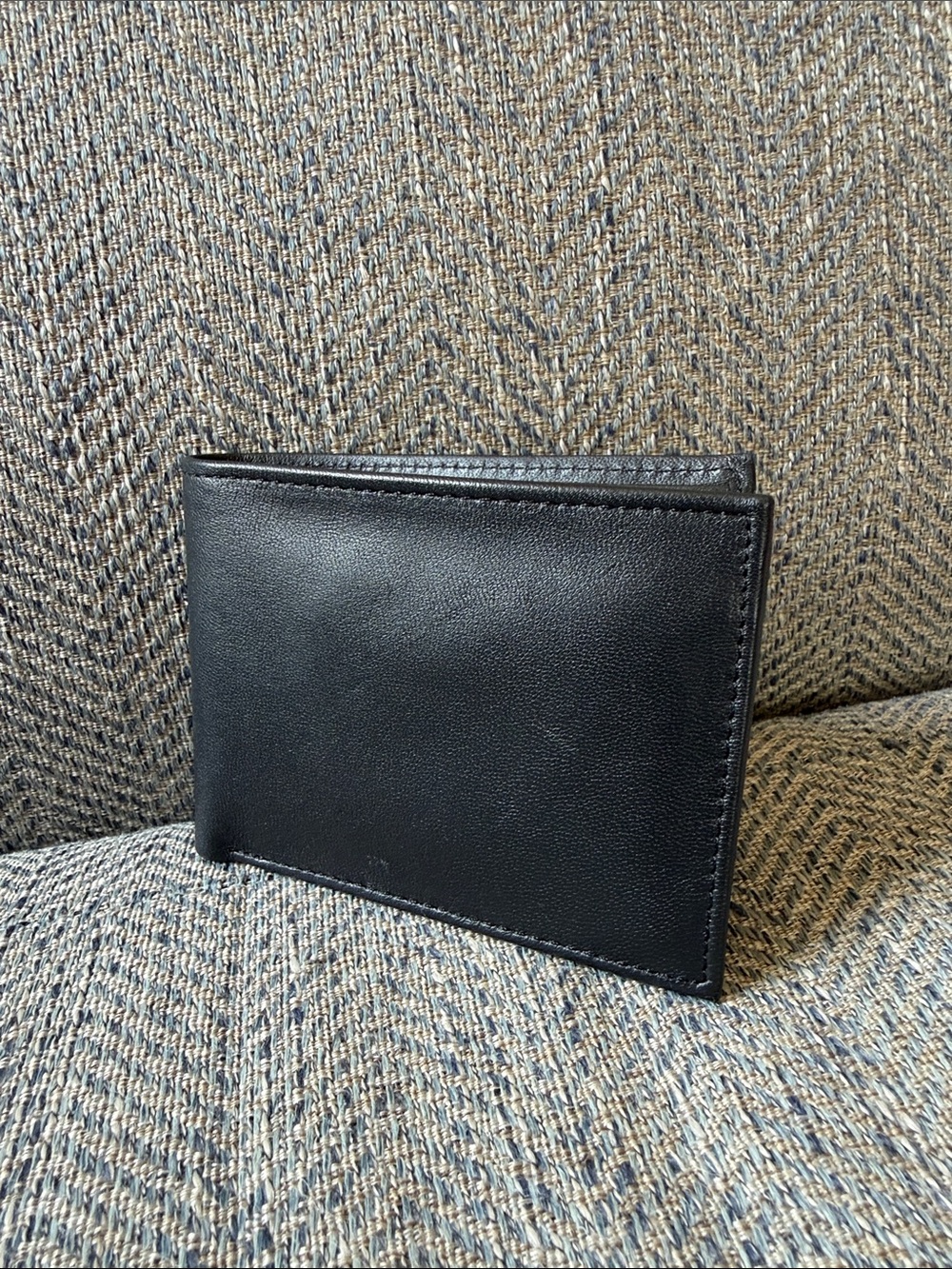 Buffalo David Bitton Men’s Genuine Leather Bifold Leather Wallet